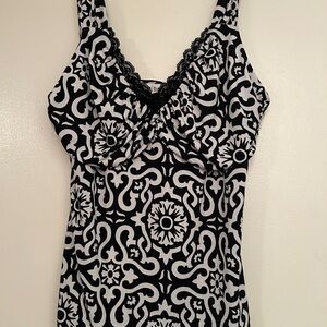White House Black Market tank top